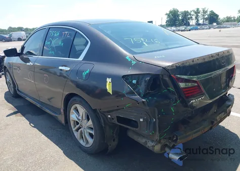 2017 Honda Accord Sport Se z USA, uszkodzony, nr VIN 1HGCR2F16HA251241